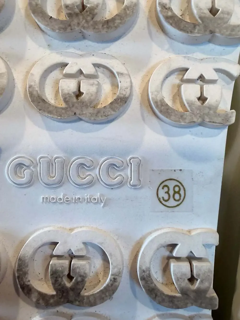 Gucci Interlocking G Platform Rubber Slide Sandals Size 7.5-8
